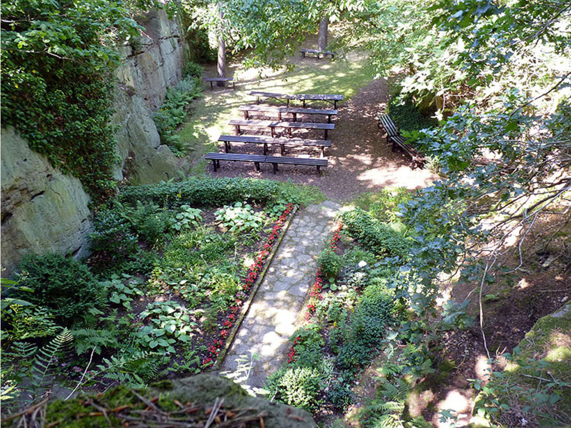 Die Fatima Grotte in Naumburg (Foto: Karl-Franz Thiede)